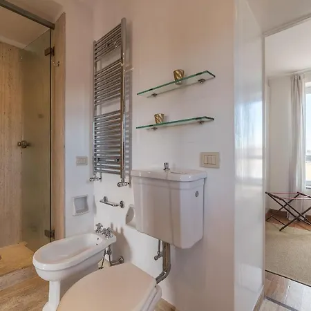 Paradiso Penthouse - Fromhometorome