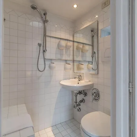 Apartamento Paradiso Penthouse - Fromhometorome Roma